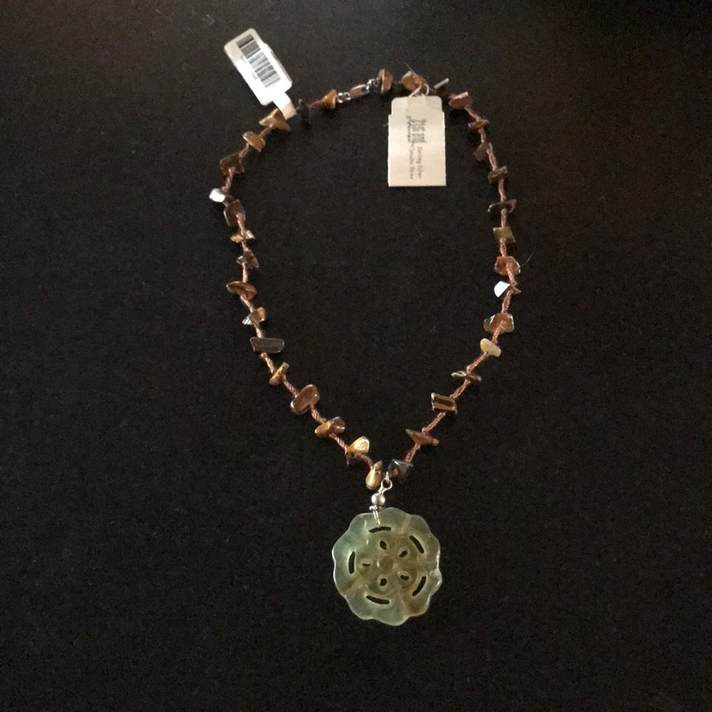 NWT silver and stone necklace